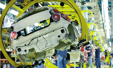 Шаг вперед, два шага назад в автомобильной промышленности