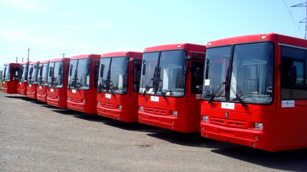 Рынок автобусов в августе подает неясные надежды
