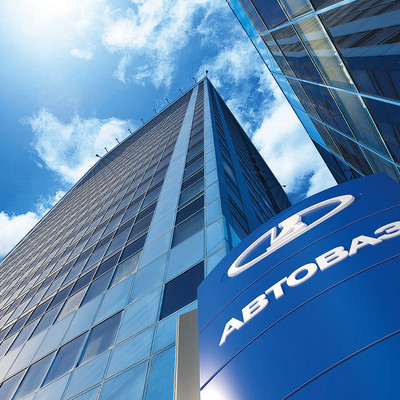 "АвтоВАЗ" с 15 января повышает цены на машины в среднем на 9%