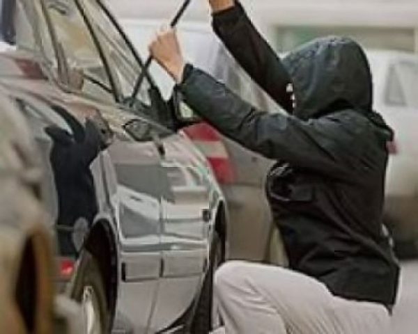 Самые угоняемые легковые автомобили января 2015 года. ТОП-30